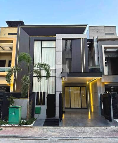 3 Years Installment Plan Luxury 1.5 Story 5 Marla Brand New House In Park View City Lahore 3 Years Installment Plan Luxury 1.5 Story 5 Marla Brand New House In Park View City Lahore