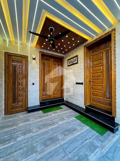 5 Marla Elegant House For Sale In Park View City Lahore