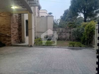 بحریہ ٹاؤن ۔ سفاری ولاز بحریہ ٹاؤن راولپنڈی,راولپنڈی میں 4 کمروں کا 11 مرلہ مکان 1.4 لاکھ میں کرایہ پر دستیاب ہے۔ بحریہ ٹاؤن ۔ سفاری ولاز بحریہ ٹاؤن راولپنڈی,راولپنڈی میں 4 کمروں کا 11 مرلہ مکان 1.4 لاکھ میں کرایہ پر دستیاب ہے۔