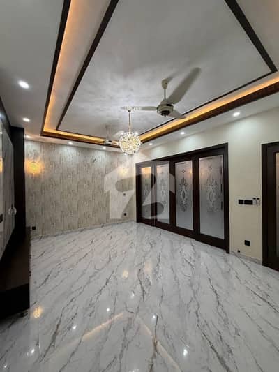 One Bed Non Furnished Apartment Available For Rent