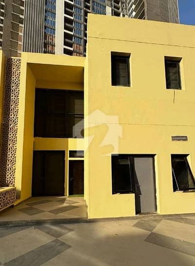 Prime Location Emaar Coral Towers House Sized 3200 Square Feet