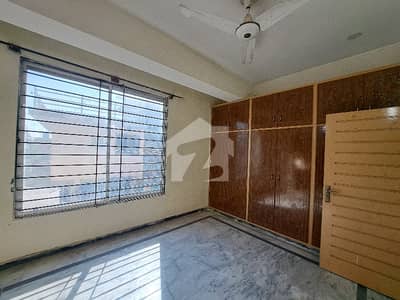 Family Flat 2 Bedroom With Attached Washroom Tv Lounge Sector 4 Water Tanker Gas Cylinder