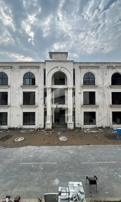 Ready To Buy A Flat 5 Marla In Lahore