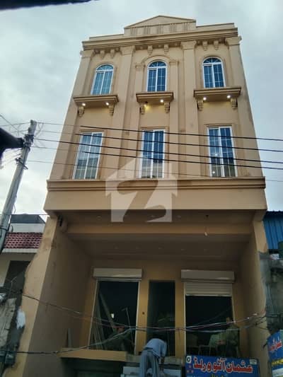 ماڈل ٹاؤن گوجرانوالہ میں 4 کمروں کا 5 مرلہ عمارت 7.5 کروڑ میں برائے فروخت۔
