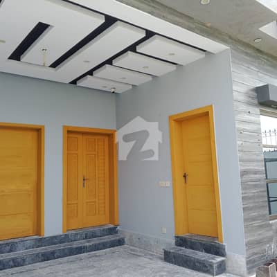 ایل ڈی اے ایوینیو ۔ بلاک کے ایل ڈی اے ایوینیو,لاہور میں 2 کمروں کا 10 مرلہ زیریں پورشن 65.0 ہزار میں کرایہ پر دستیاب ہے۔