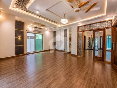 1 KANAL HOUSE FOR RENT BAHRIA TOWN LAHORE 1 KANAL HOUSE FOR RENT BAHRIA TOWN LAHORE