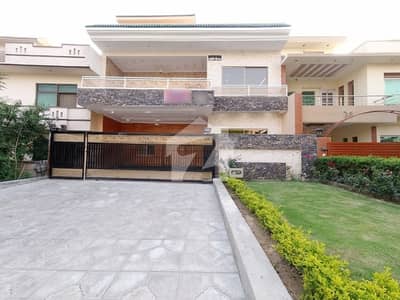 A Well Designed On Excellent Location House Is Up For Sale In An Ideal Location In Islamabad