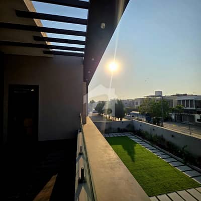 Prominently-Located Prime Location 1000 Square Yards House Available In DHA Phase 6