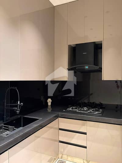 10 Marla Brand New House For Sale