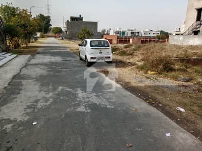GOOD LOCATION 9 MARLA PLOT FOR SALE/TIP PH2 9 MARLA PLOT FOR SALE/LAHORE PROPERTY FOR SALE