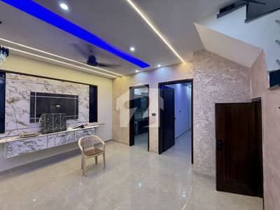 Modern 5 Marla House With Spacious Bedrooms