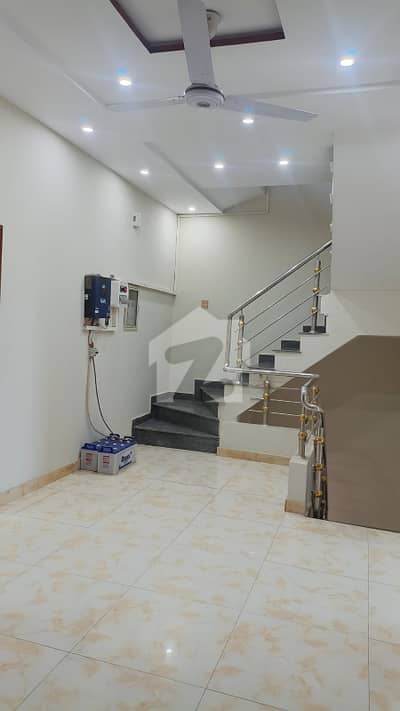 5 MARLA FULL HOUSE FOR RENT/ IDEAL LOCATION FULL HOUSE FOR RENT/LAHORE PROPERTY FOR RENT