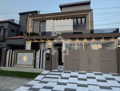 10 Marla brand new house in Central Park G Block