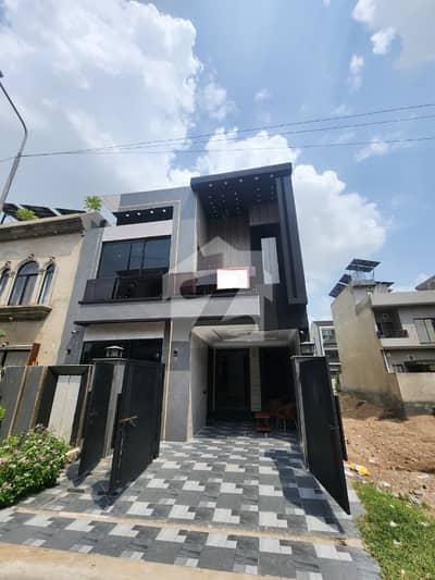 5 Marla Brand-New House for Sale in Tulip Overseas Block, Park View City Lahore 5 Marla Brand-New House for Sale in Tulip Overseas Block, Park View City Lahore