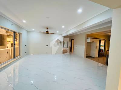 1 Kanal Luxurious Non Furnished Full House Available For Rent At Prime Location Gulberg Green Islamabad