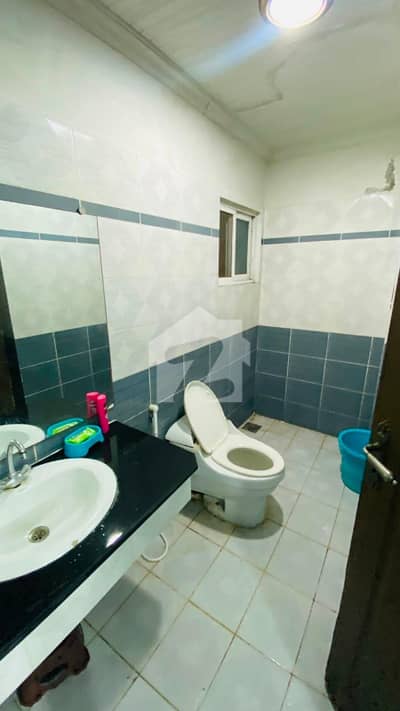 2Bed Furnished Available For Rent In E 11 2