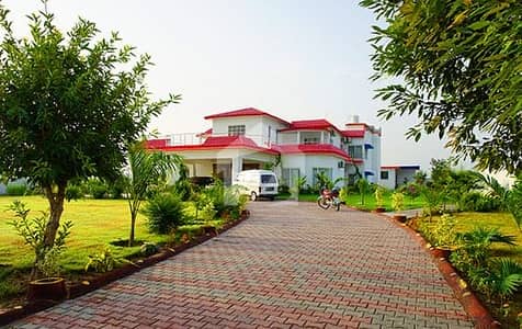 5 Kanal Semi Developed PAIR ( All Dues Clear ) Farm House Land For Sale In Gulberg Islamabad