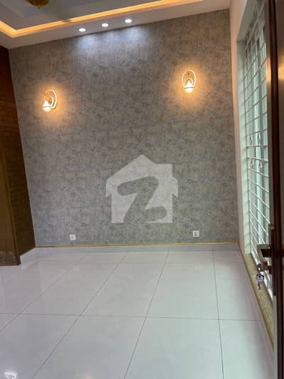 5 Marla Well-Maintained House For Rent In Prime Location