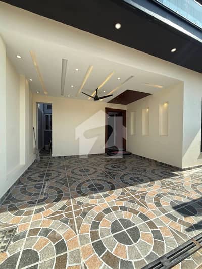 L Block Brand New 7 Merla Designer House Park Face Available For Sale Prime Location Investor Rate L Block Brand New 7 Merla Designer House Park Face Available For Sale Prime Location Investor Rate