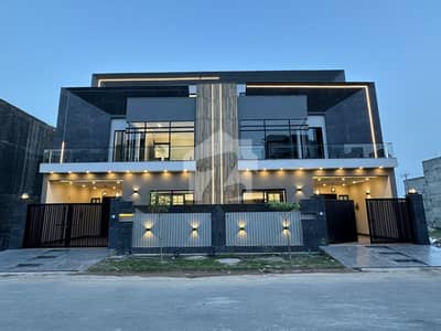 5 Marla Brand New Triple Story Paired House For Sale Buch Executive Villas Multan  . . . . . . Prime Location Manik Block. . . . . .   Near To Park   Near To Main Boulevard   Near To Mosque   4 BedRoom with Atach WashRoom   1 Drawing Room   2 Kitchen