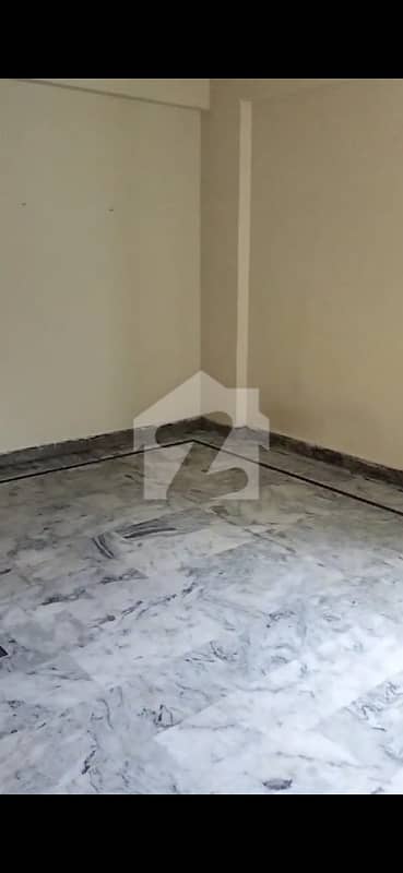 Centrally Located Prime Location Flat Available In E-11 For Sale Centrally Located Prime Location Flat Available In E-11 For Sale