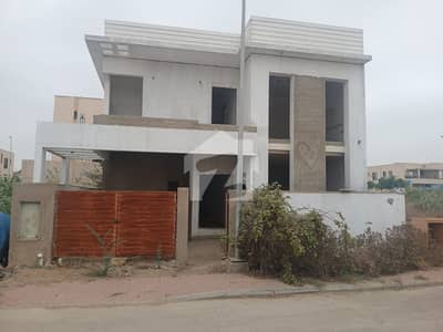 Super Gray Structure Precinct 16 Facing Park Near Main Jinnah Avenue