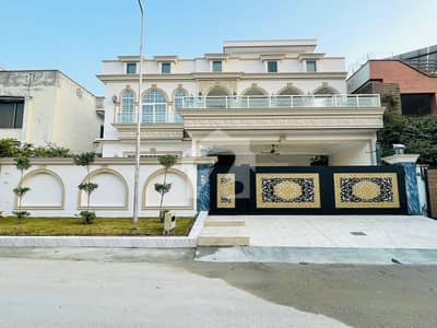 Brand New 1 Kanal Luxury House For Sale | G-13/3 Islamabad | Margalla Facing