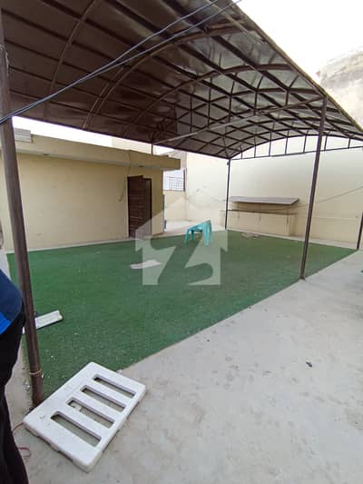 G+2 COMMERCIAL BUILDING ON RENT IN BLOCK 13-A, GULSHAN E IQBAL