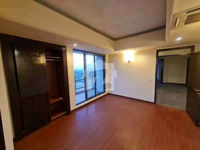 Corner 3750 Square Feet Flat Is Available For Sale In Silver Oaks Apartments Corner 3750 Square Feet Flat Is Available For Sale In Silver Oaks Apartments