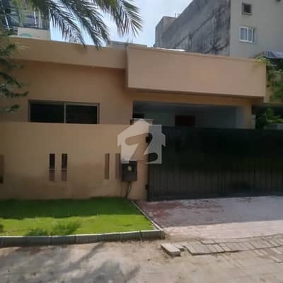 بحریہ ٹاؤن فیز 8 ۔ رفیع بلاک بحریہ ٹاؤن فیز 8,بحریہ ٹاؤن راولپنڈی,راولپنڈی میں 1 کمرے کا 5 مرلہ مکان 1.5 کروڑ میں برائے فروخت۔ بحریہ ٹاؤن فیز 8 ۔ رفیع بلاک بحریہ ٹاؤن فیز 8,بحریہ ٹاؤن راولپنڈی,راولپنڈی میں 1 کمرے کا 5 مرلہ مکان 1.5 کروڑ میں برائے فروخت۔