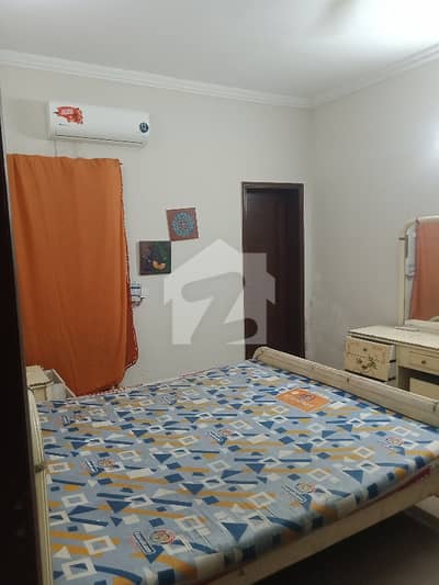 Furnish room for female in psic society near lums dha lhr