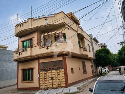 سبزہ زار سکیم لاہور میں 3 کمروں کا 3 مرلہ مکان 2.2 کروڑ میں برائے فروخت۔