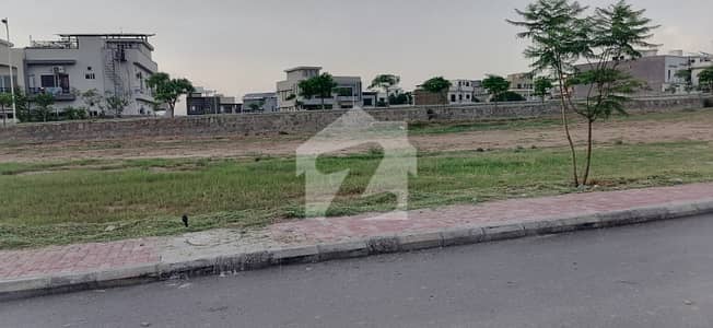 10 MARLA BOULEVARD BACK OPEN PLOT FOR SALE IN SECTOR L