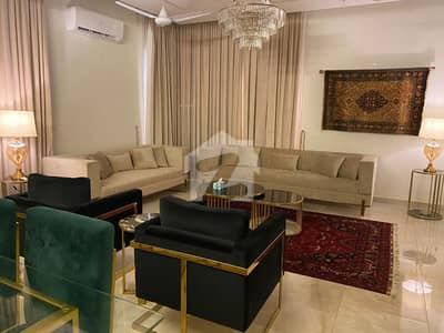 ڈی ایچ اے فیز 7 ڈی ایچ اے ڈیفینس,کراچی میں 7 کمروں کا 1 کنال مکان 7.0 لاکھ میں کرایہ پر دستیاب ہے۔ ڈی ایچ اے فیز 7 ڈی ایچ اے ڈیفینس,کراچی میں 7 کمروں کا 1 کنال مکان 7.0 لاکھ میں کرایہ پر دستیاب ہے۔