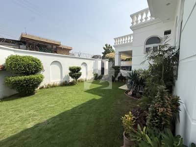 Corner house for sale 22 Marla 2 marla extra land