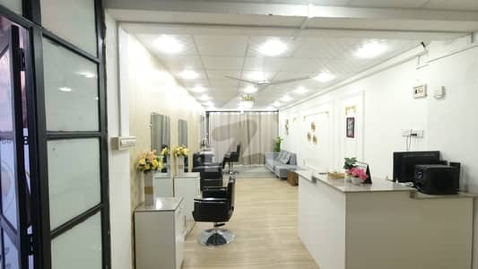 5000 Square Feet Building For sale In Beautiful Mumtaz City