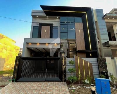 Your Dream Brand New 5 Marla House Is Available In Royal Orchard - Block G