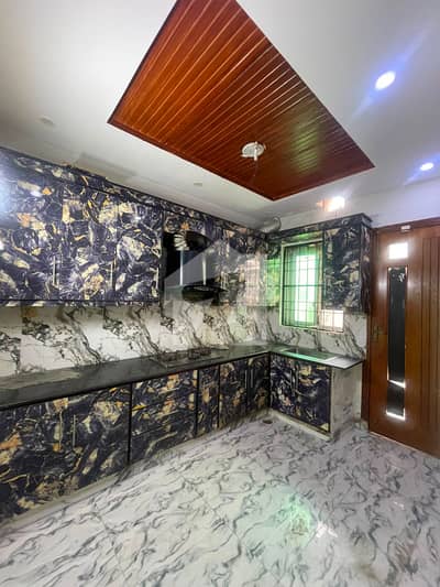 I RENT OUT A 5 MARLA HOUSE IN BAHRIA ORCHARD LAHORE. FOR VISIT AND DETAILS CONTACT ASAP