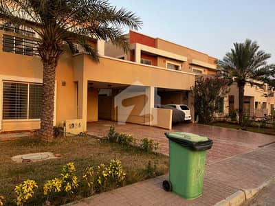 3Bed DDL 200sq yd Villa FOR SALE. All amenities nearby including Parks, Mosques and Gallery 3Bed DDL 200sq yd Villa FOR SALE. All amenities nearby including Parks, Mosques and Gallery