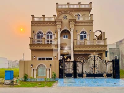 10 MARLA NEW BRAND DOUBLE STORY HOUSE AVAILABLE FOR SALE, IN CITI HOUSING GUJRANWALA ON PRIME LOCATION.