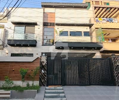 Brand New 10 Marla House Available In Marghzar Officers Colony For Sale Brand New 10 Marla House Available In Marghzar Officers Colony For Sale