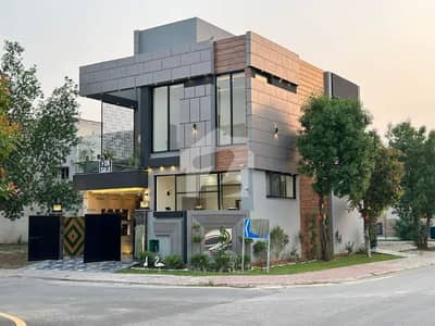 5.33 marla corner house for sale with 1 year fixation + warranty