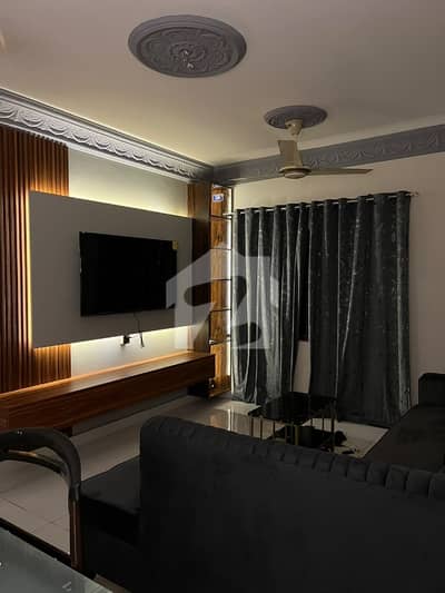 Prime Location In DHA Phase 4 950 Square Feet Flat For sale