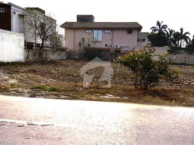 Plot No-615 Block P - 20 Marla Plot On Top Location of Phase 7 DHA Lahore For Urgent Sale