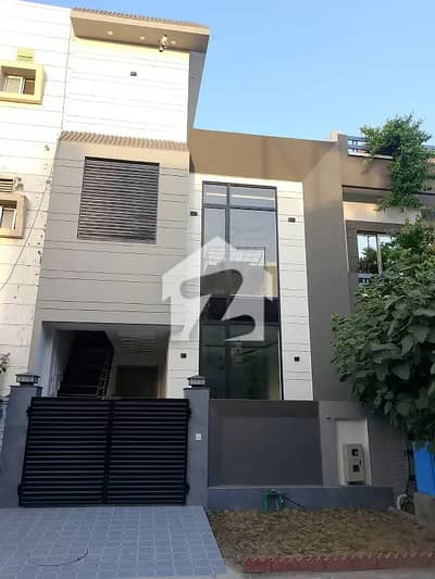 4 Marla House for Sale in Etihad Town Lahore