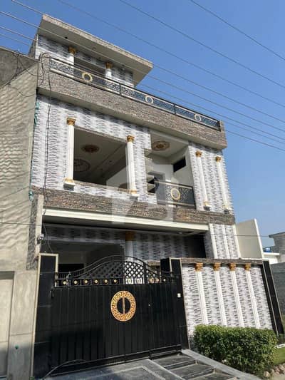 بسم اللہ ہاؤسنگ سکیم جی ٹی روڈ,لاہور میں 4 کمروں کا 5 مرلہ مکان 1.75 کروڑ میں برائے فروخت۔