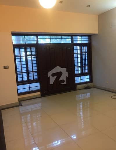 Well Maintained 3 Bedrooms Ground Portion Is Available For Rent In DHA Phase 6