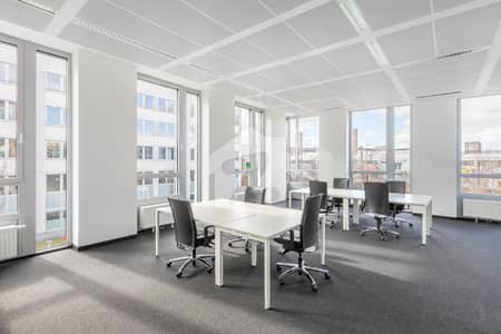 Large Office For Rent HQ Lahore, Firdous Market Lahore