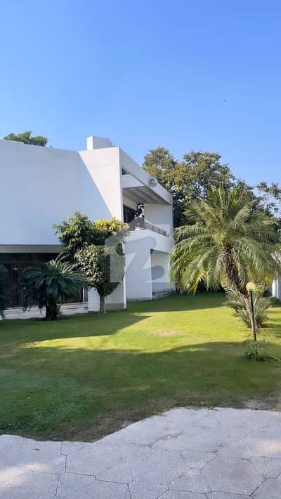 4 Kanal House Available For Rent