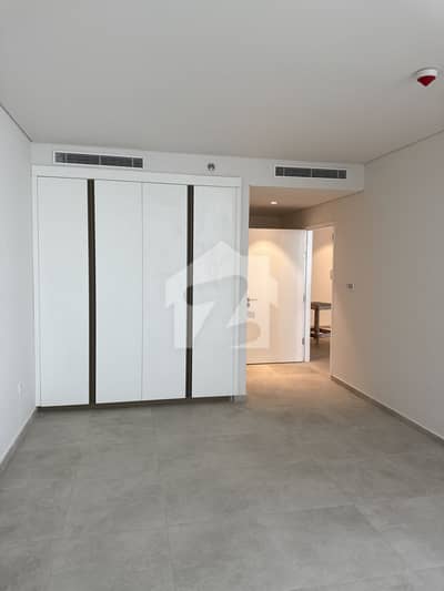 Luxury 3-Bedroom Apartment For Rent | Views Tower 1, Emaar Pakistan Luxury 3-Bedroom Apartment For Rent | Views Tower 1, Emaar Pakistan